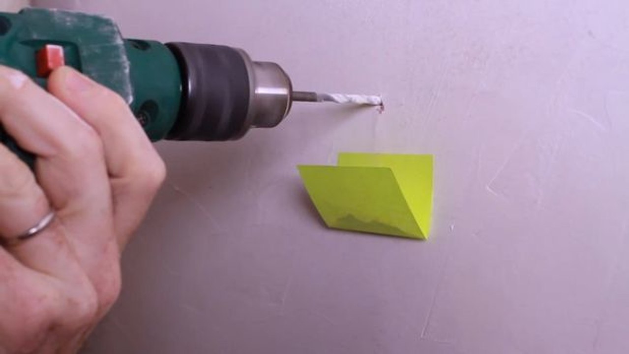Tipps und Tricks Episode 1 Wie bohrt man ein Loch in