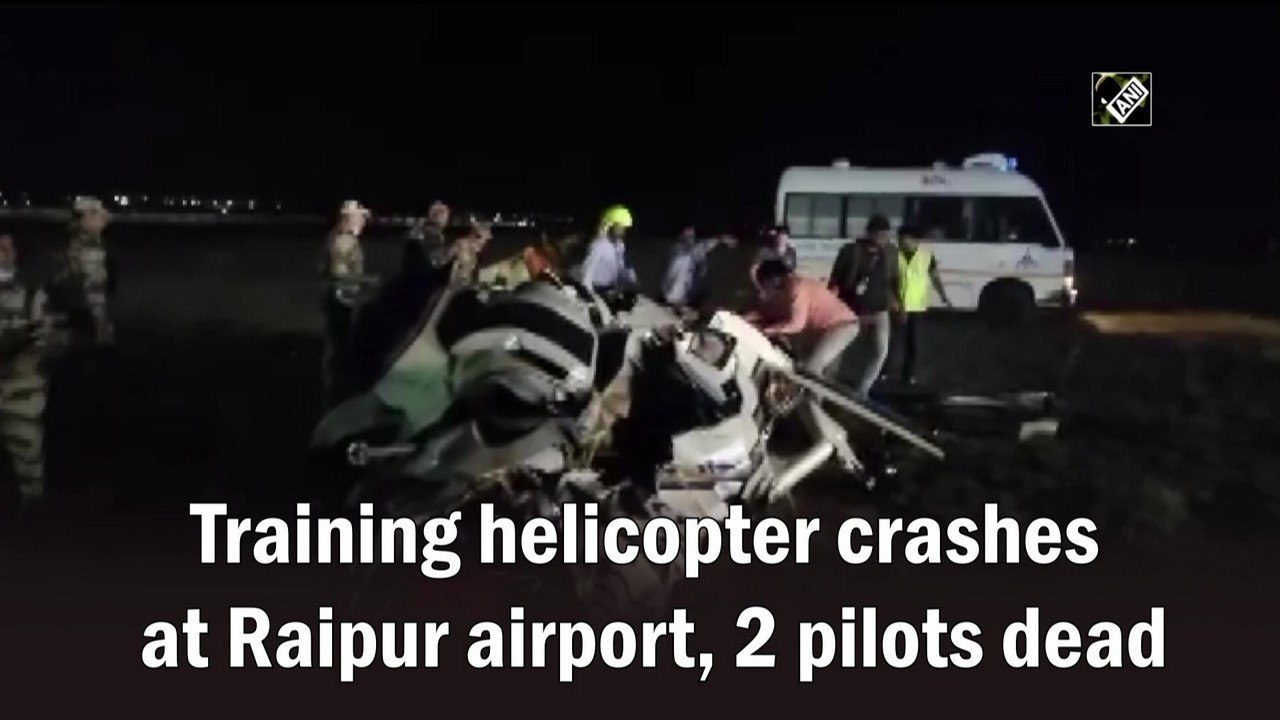 Training helicopter crashes at Raipur airport, 2 pilots dead video