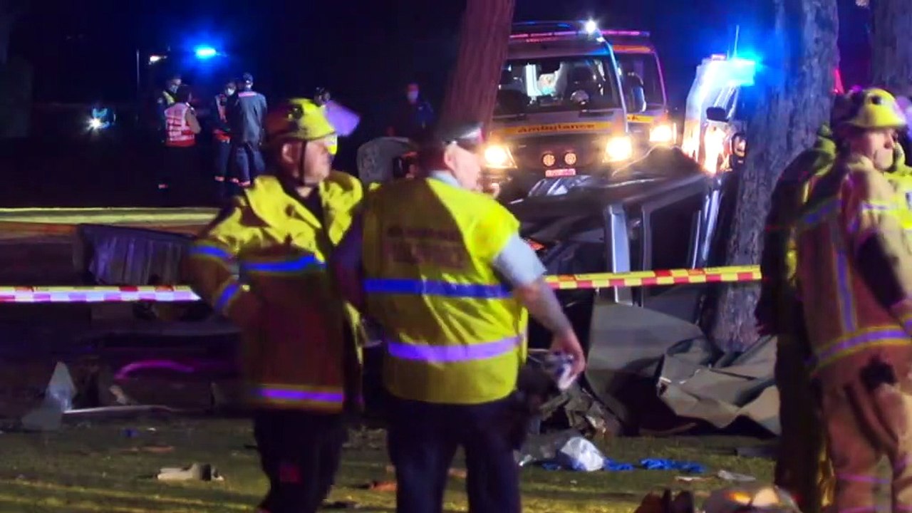 Community in mourning after horrific crash leaves five teenagers dead