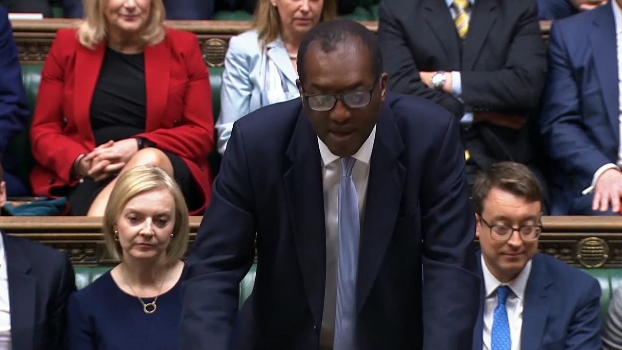 Chancellor Kwasi Kwarteng says Universal Credit claimants may have