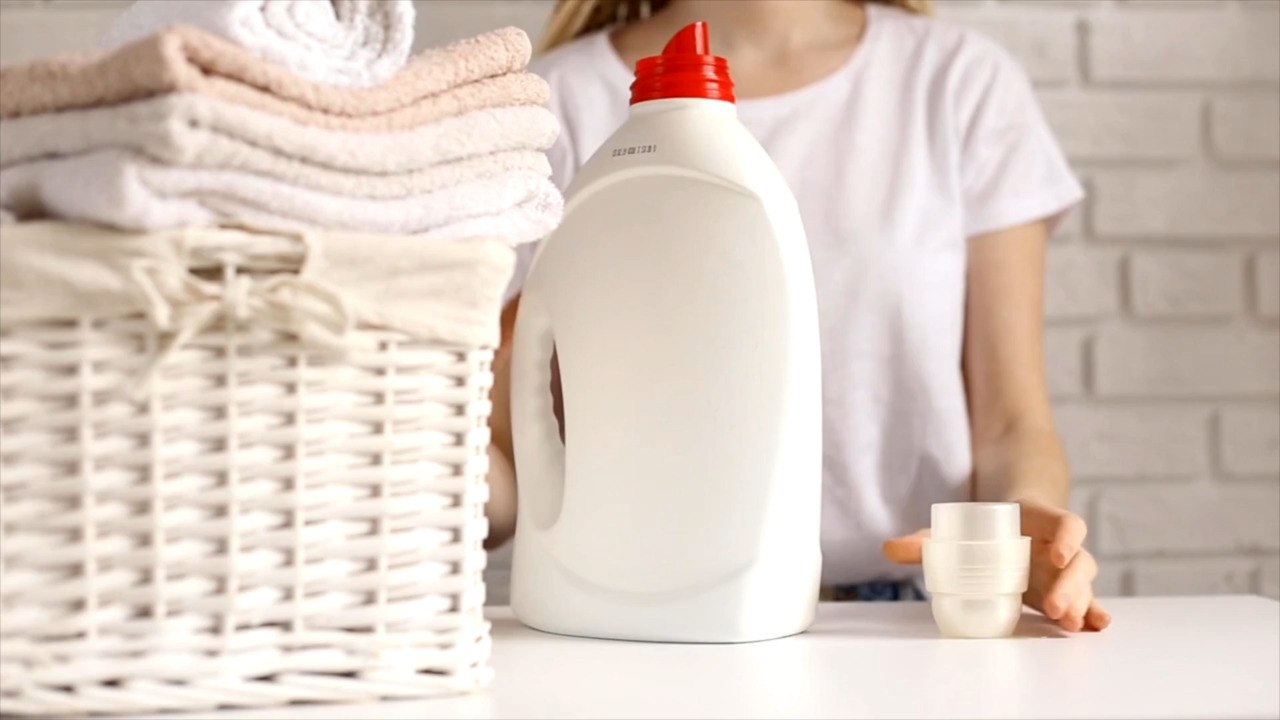 You Might Be Using the Wrong Amount of Laundry Detergent Here s How to