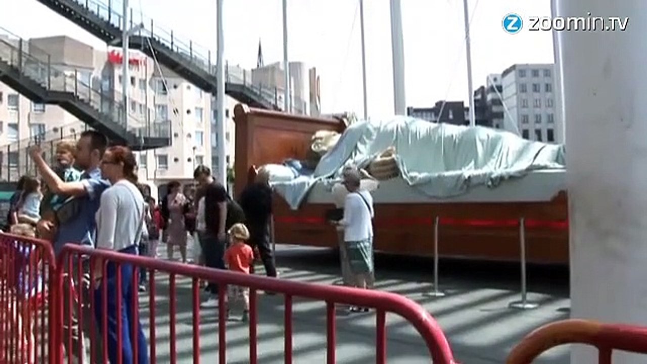 Anvers, envahie par des géantes Vidéo Dailymotion