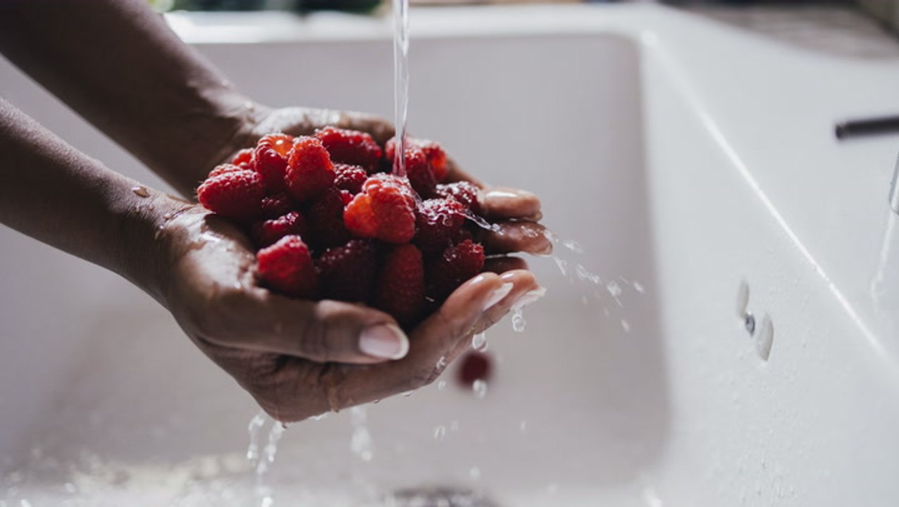 How to Clean Apples and Other Fruit the Right Way—Plus Whether You Need