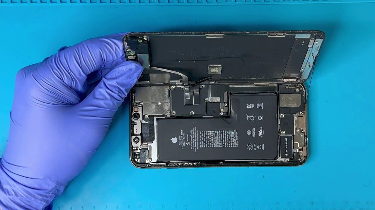 Iphone 11 Pro Max Screen Replacement video Dailymotion