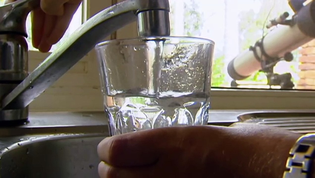 Queensland Premier ignores calls to mandate fluoridated water video Dailymotion