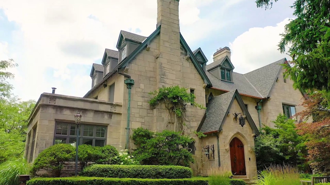 Ker Cavan 20 Stuart Street, Guelph Design Presentation Adam