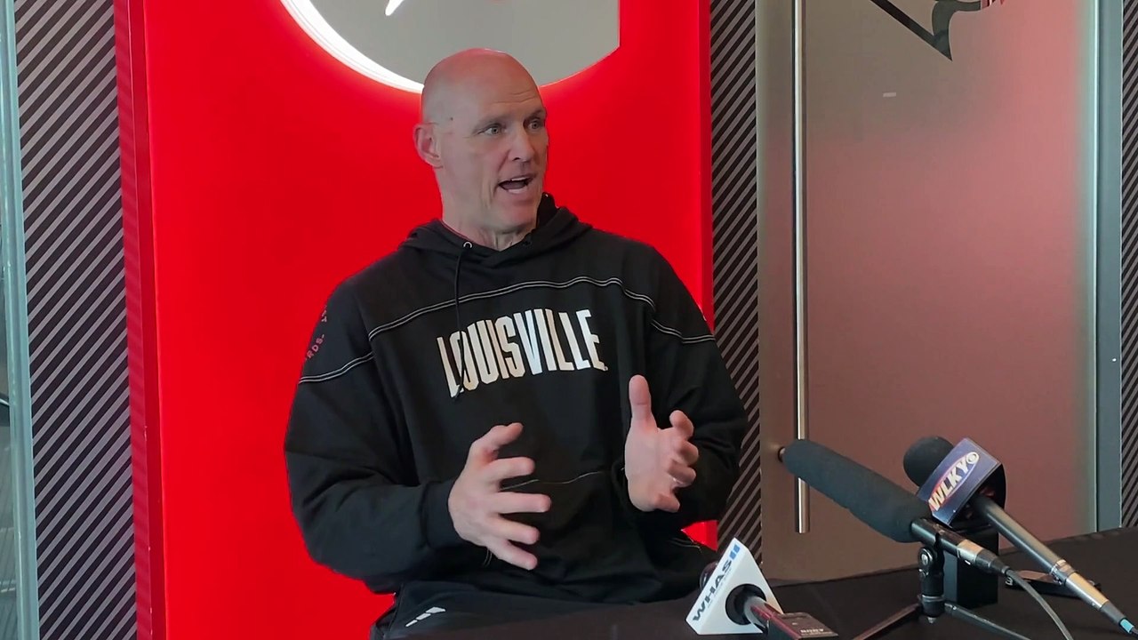 Louisville DL Coach Mark Hagen Talks Spring Practice (3/25/24) video