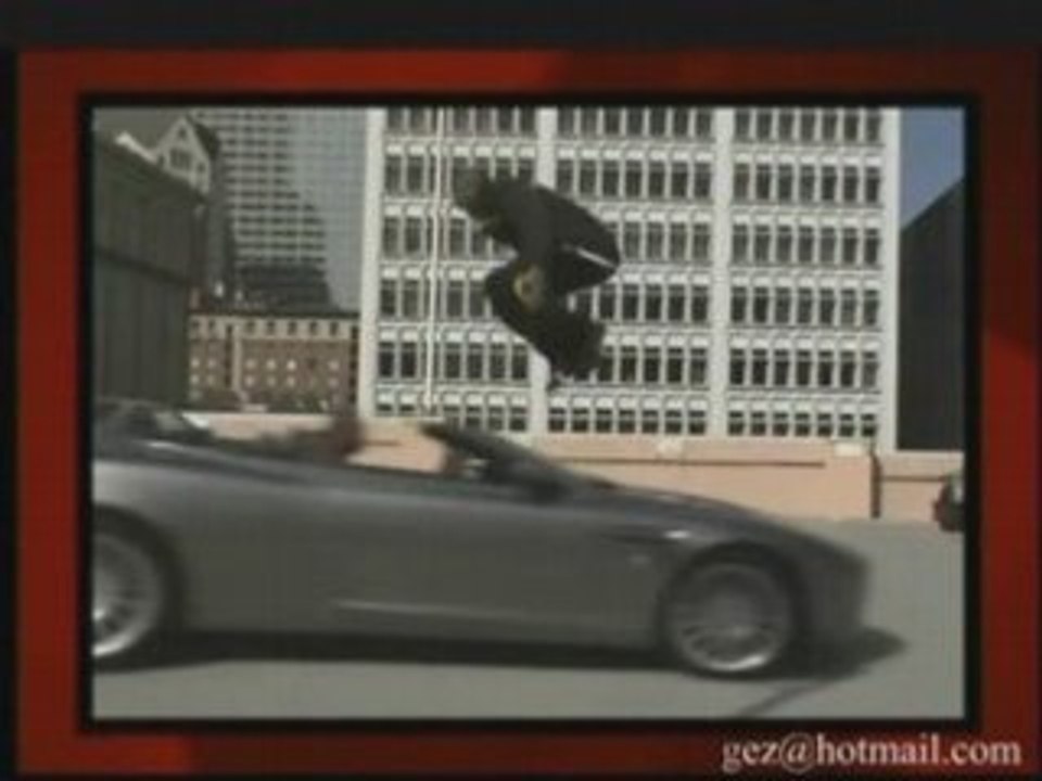 Kobe Bryant really jump over a car See for yourself here Vídeo