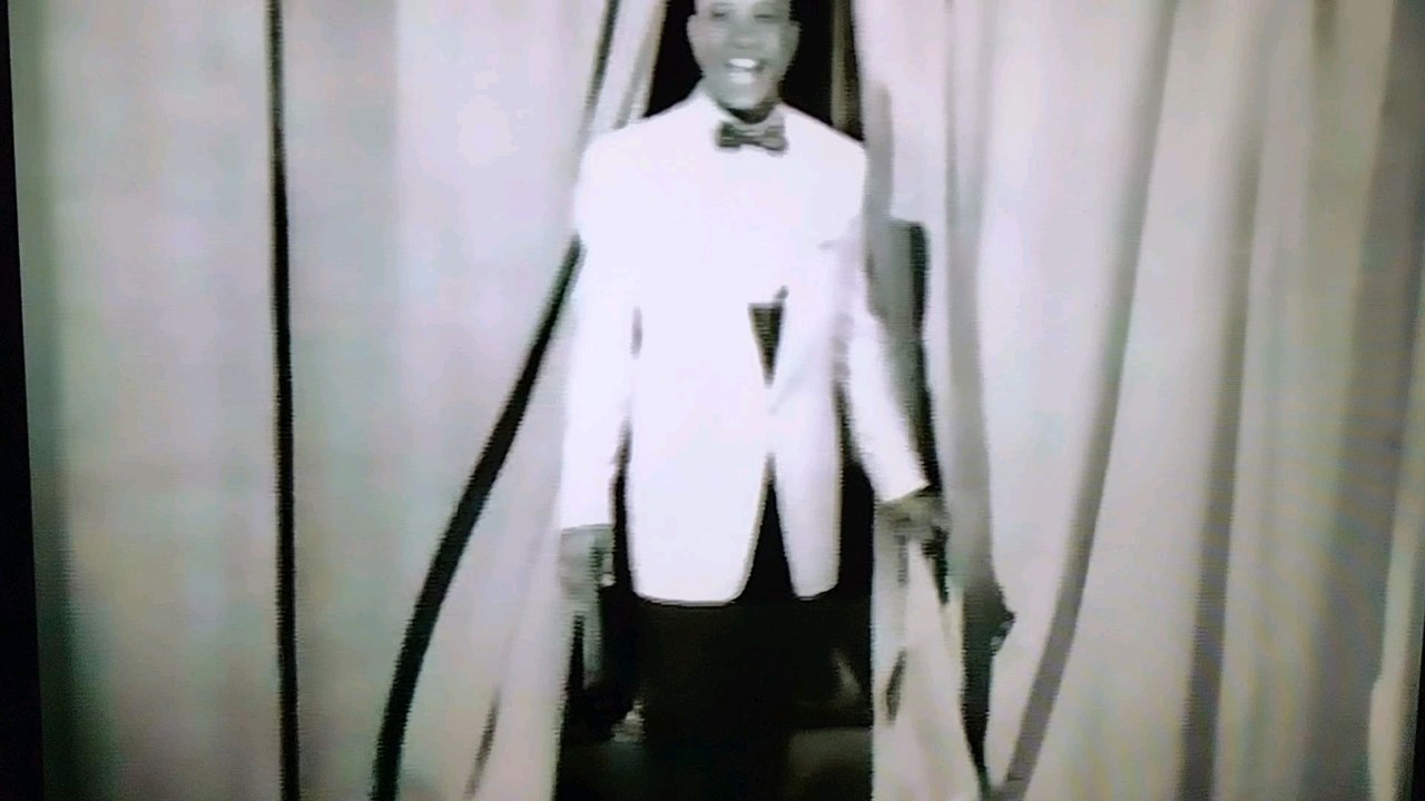 Honey Girl 1957 Rockin & Rollin Is The Latest Thing video Dailymotion