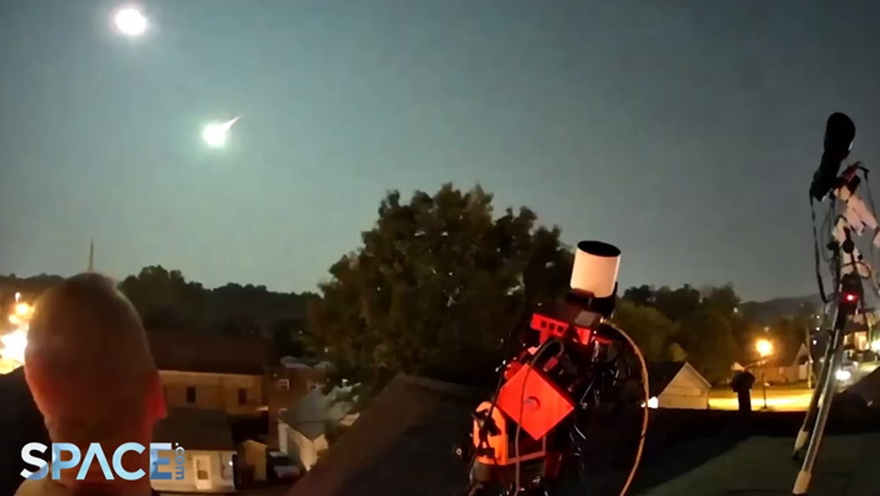 Flashy Fireball Lights Up Sky Above West Virginia And Tennessee video