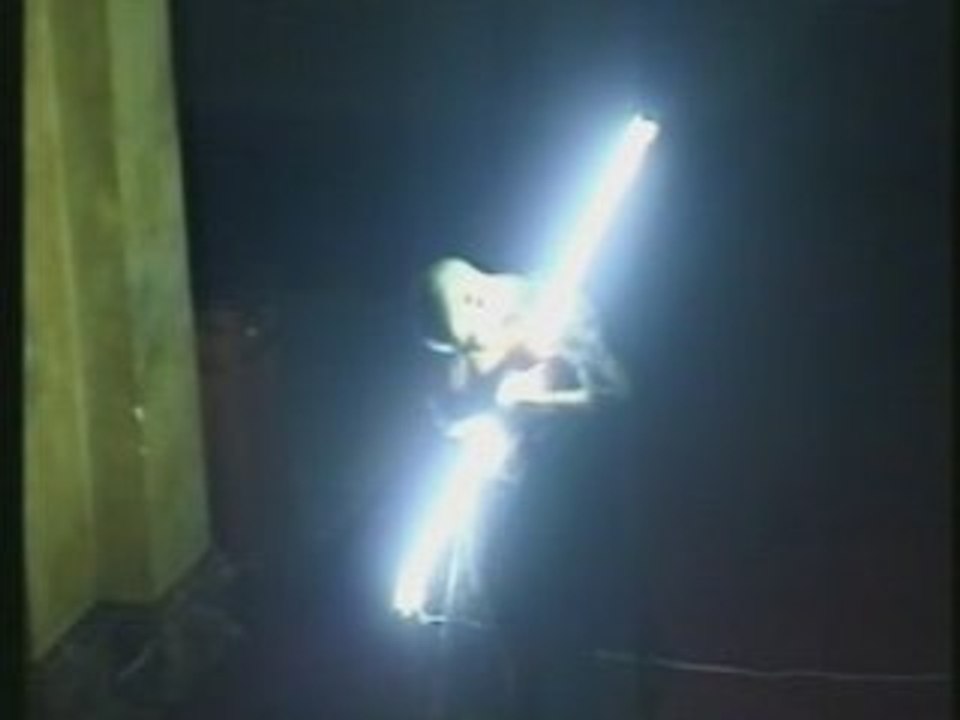 1Milky tears fashion performance by Elaine Kim & dancers Video