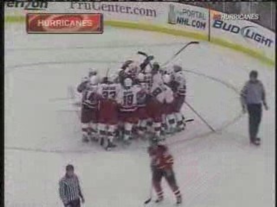 Hurricanes Devils Highlights (4/17/09) video Dailymotion
