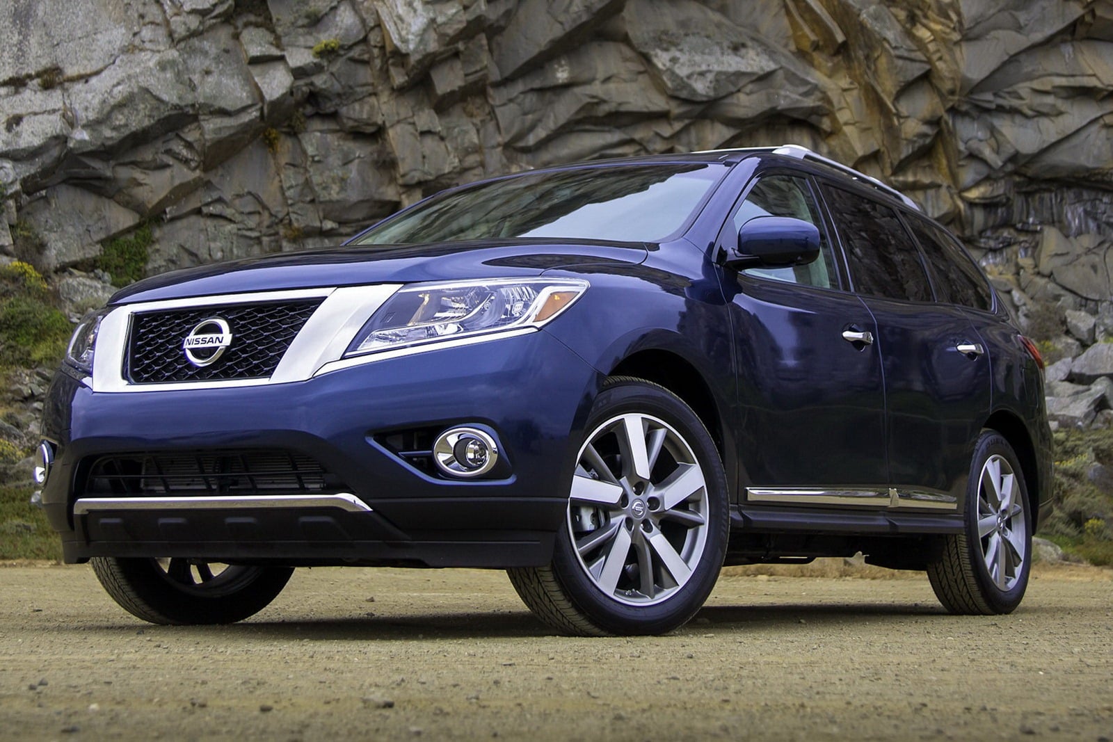 VIDEO and GALLERY Allnew 2013 Nissan Pathfinder