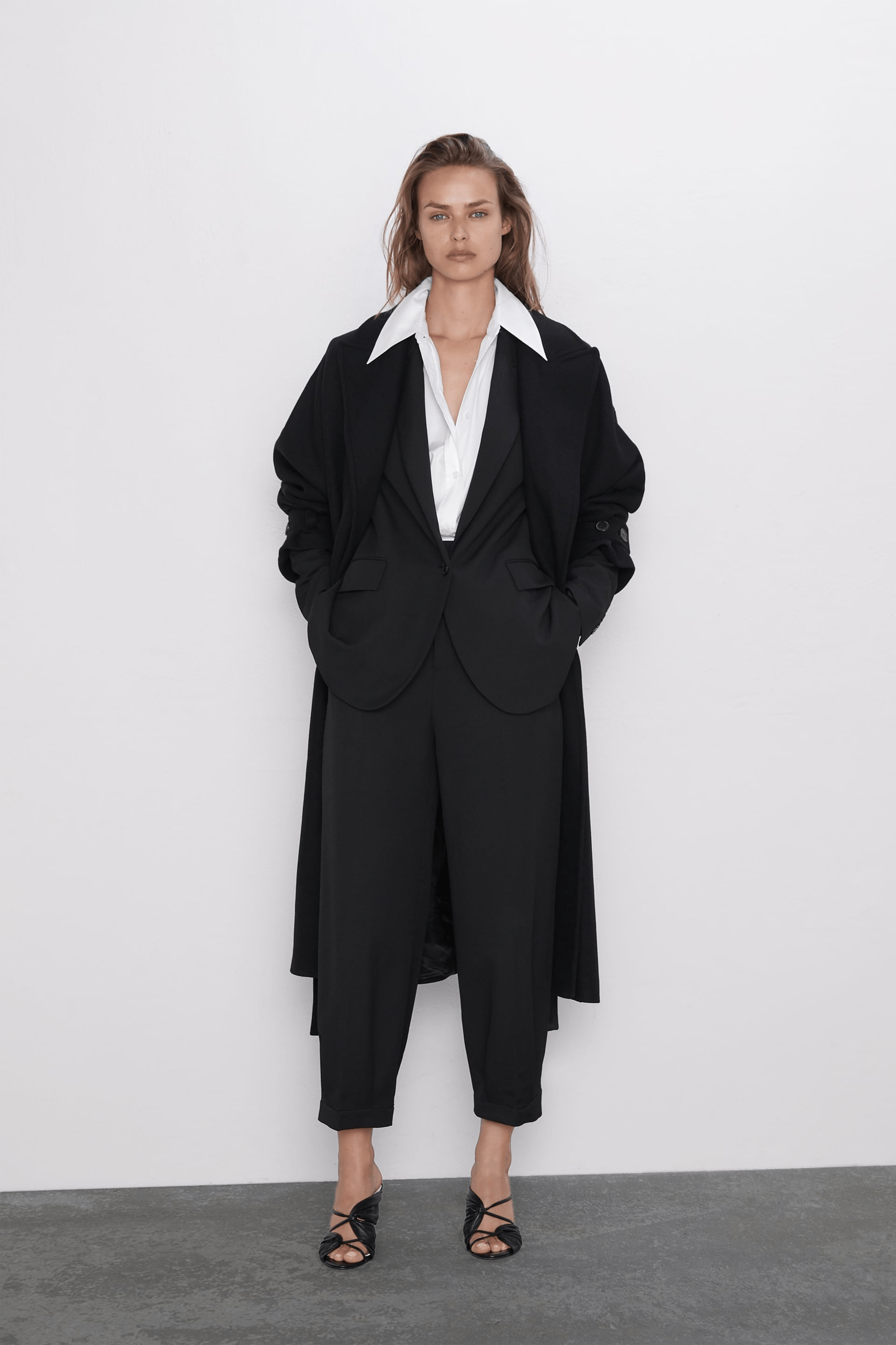 Zara + Buttoned Oversized Blazer