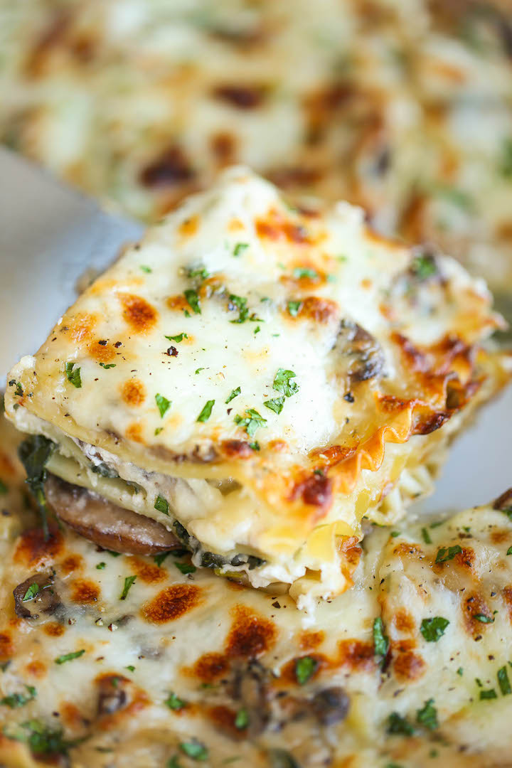 Creamy Spinach and Mushroom Lasagna Damn Delicious