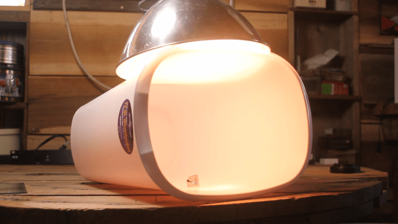 Make this unordinary DIY light box with only three items and for less