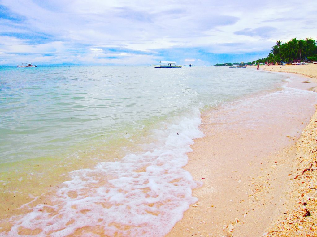 セブ島へ2泊3日で女子ひとり旅！弾丸旅行の予算、モデルコース、ホテル等をご紹介！ | トラベルスタンダードジャパン フィリピンの『バンタヤン島』へ女一人旅…セブから片道5時間の場所にある、秘境の楽園へ！ | トラベルライターShioriの女子旅ブログ*美Trip