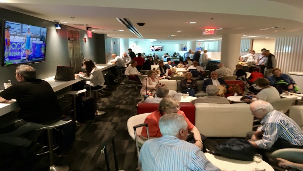 Avianca Sala VIP Lounge at Miami Airport