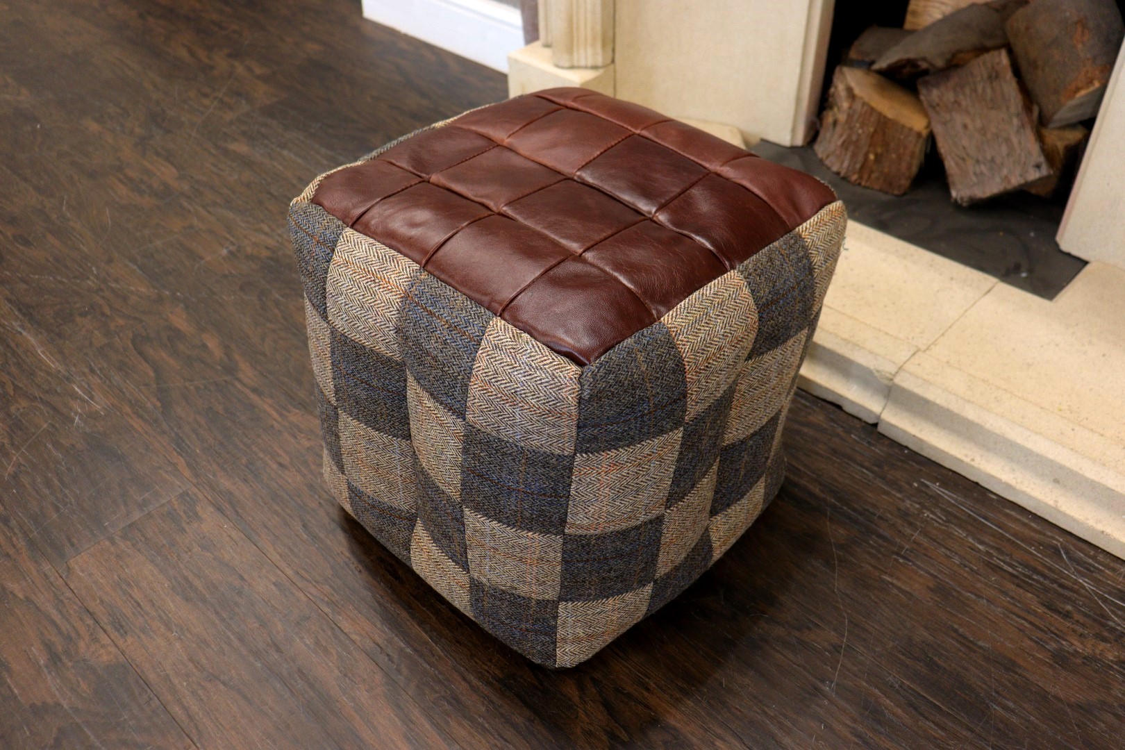 NEW! Vintage Sofa Company (Famous Designer Brand) Premium ‘Vintage Tan Leather & Patchwork