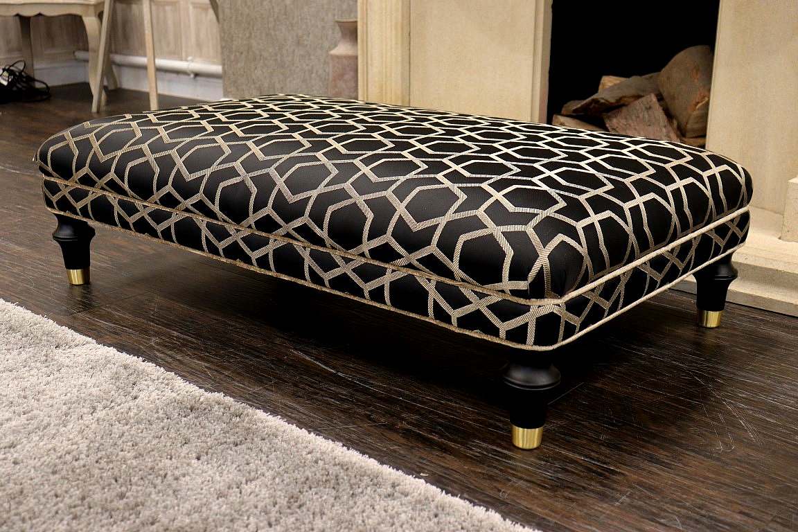 DURESTA HARVARD FOOTSTOOL S2 Sofas