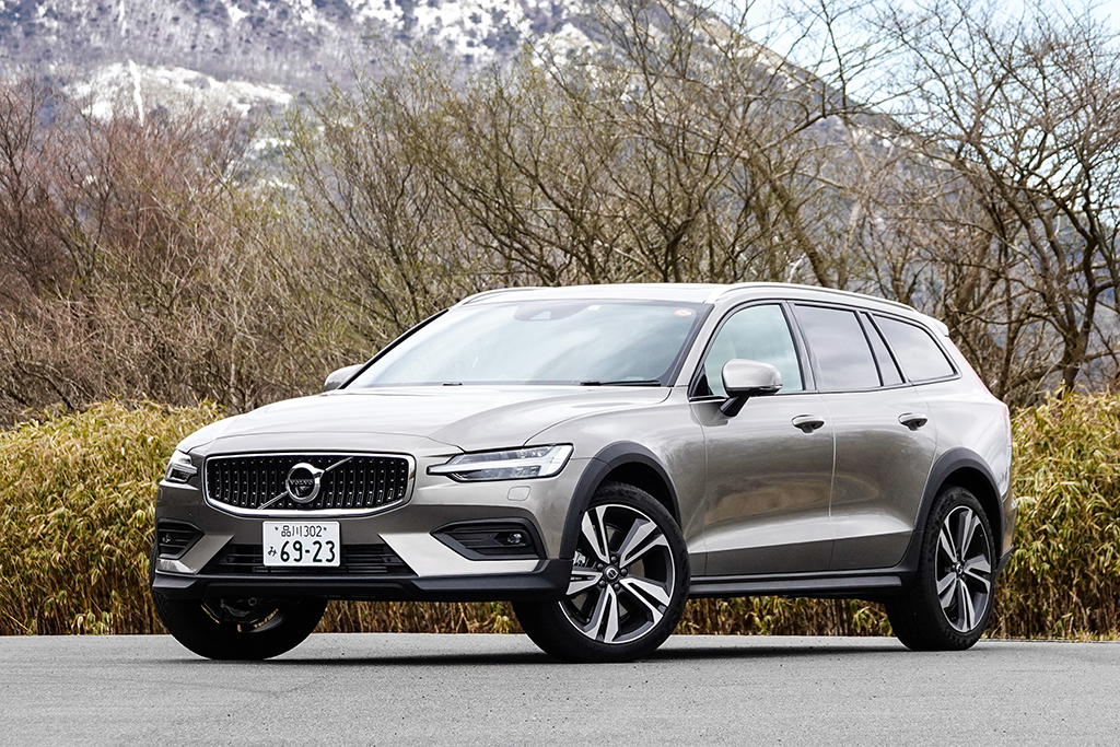 今度も売れそう！ボルボ「V60クロスカントリー」はワゴンとSUVのいいとこ取り ＆GP Part 2