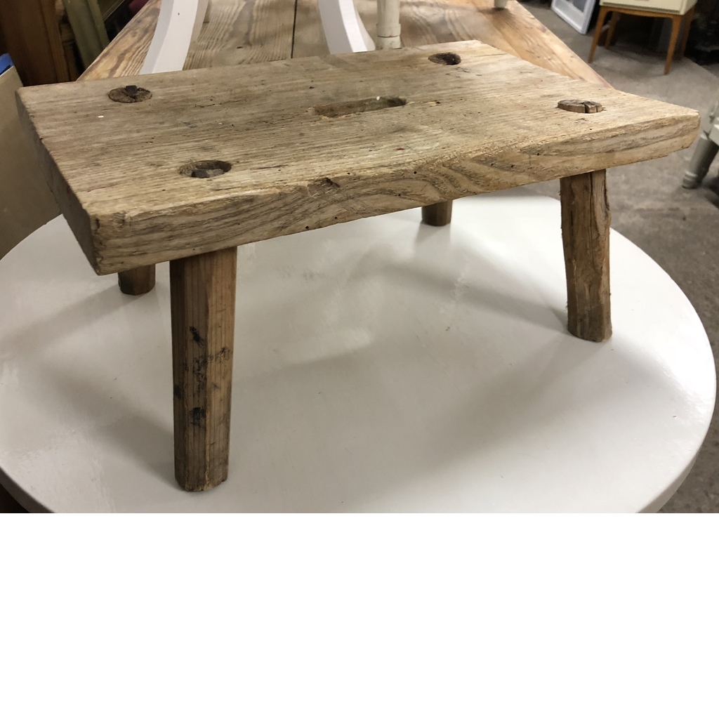 Liten Pall Antik liten allmoge pall Barnebys