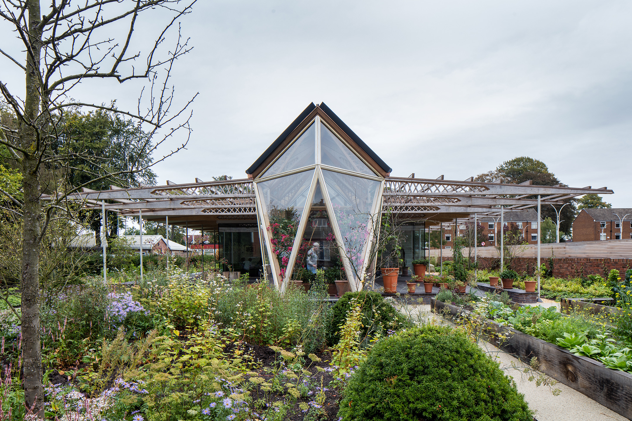 Foster + Partners’ Maggie’s loses out to Danish team in AR Healthcare award