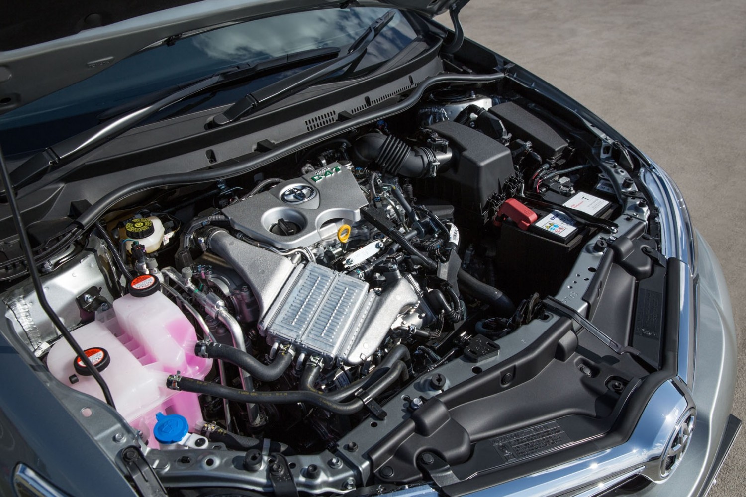 Toyota Auris 1.2T 2015 - First Drive | Eurekar
