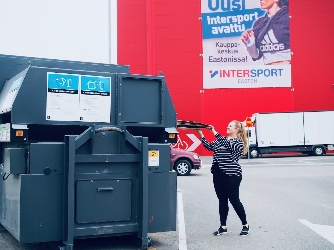 OLYMPUS DIGITAL CAMERA Easton