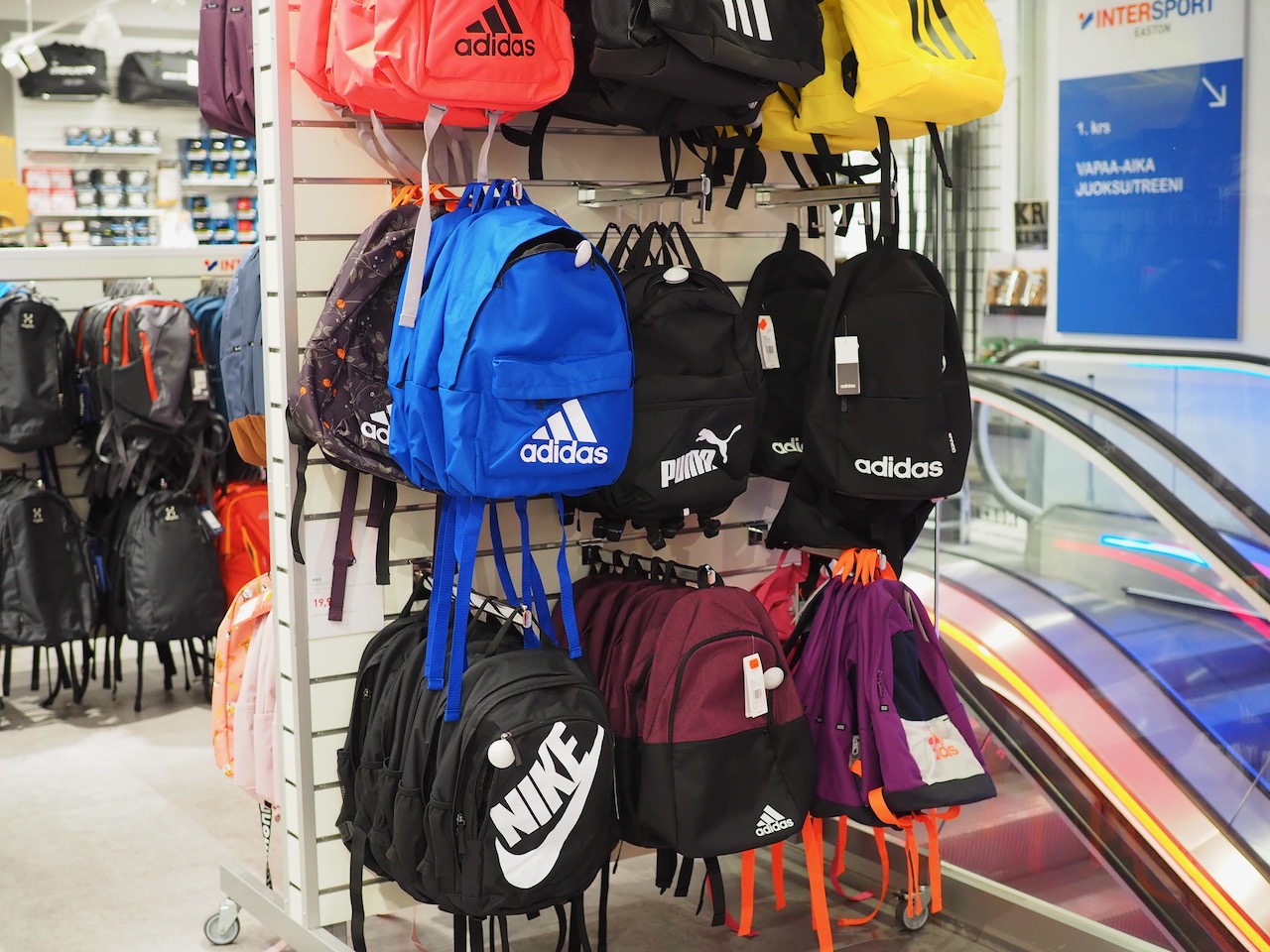 OLYMPUS DIGITAL CAMERA Easton