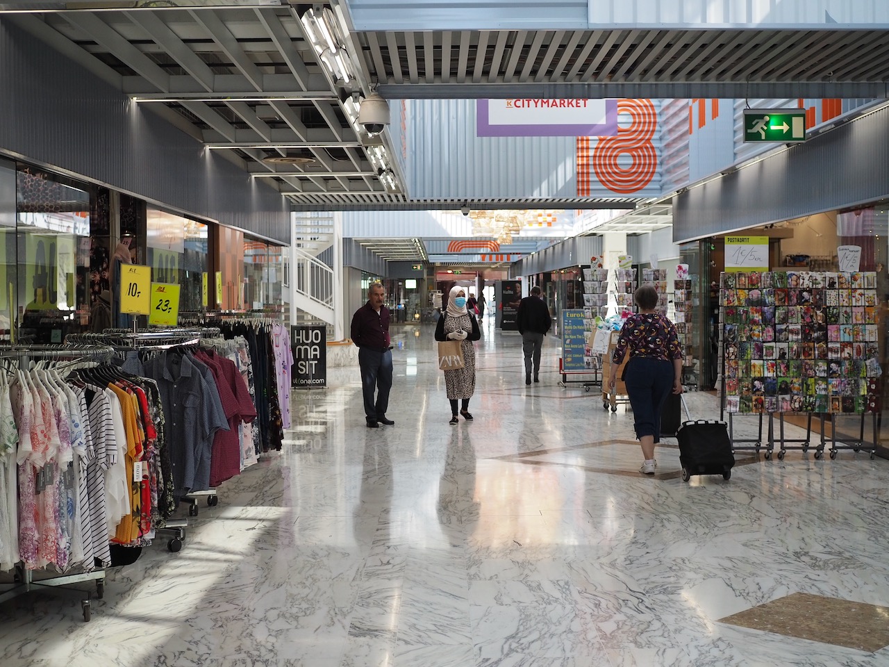 OLYMPUS DIGITAL CAMERA Easton