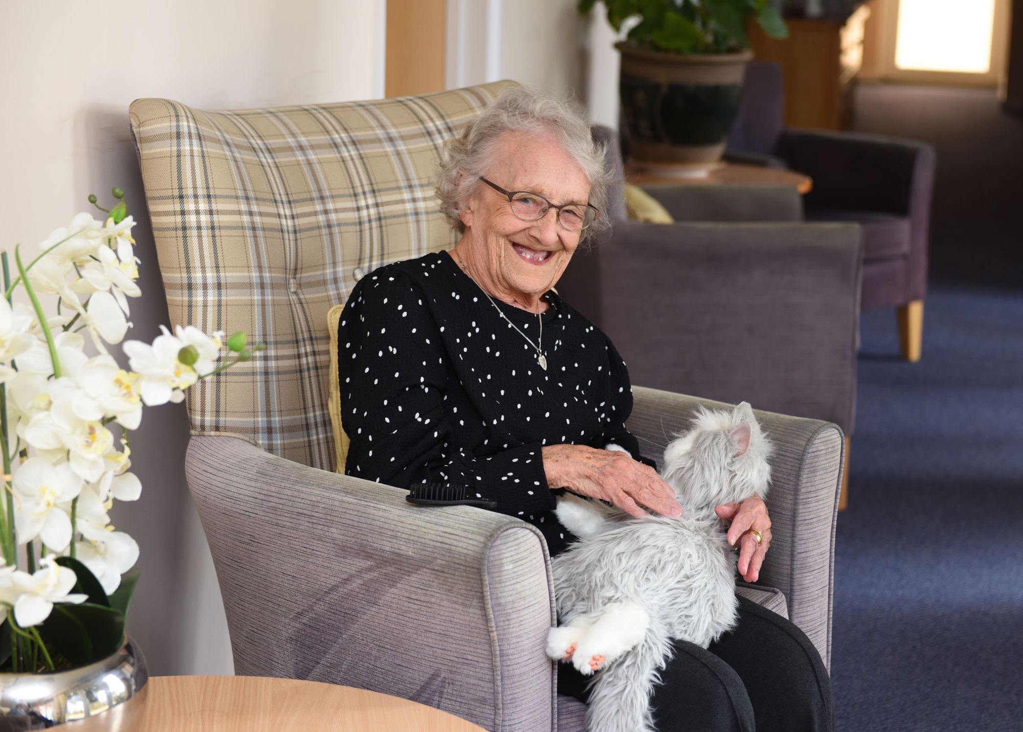 Residents find comfort with robotic pets at Bradwell care home