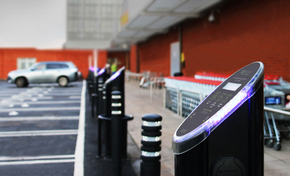 How to charge an electric car Pod Point