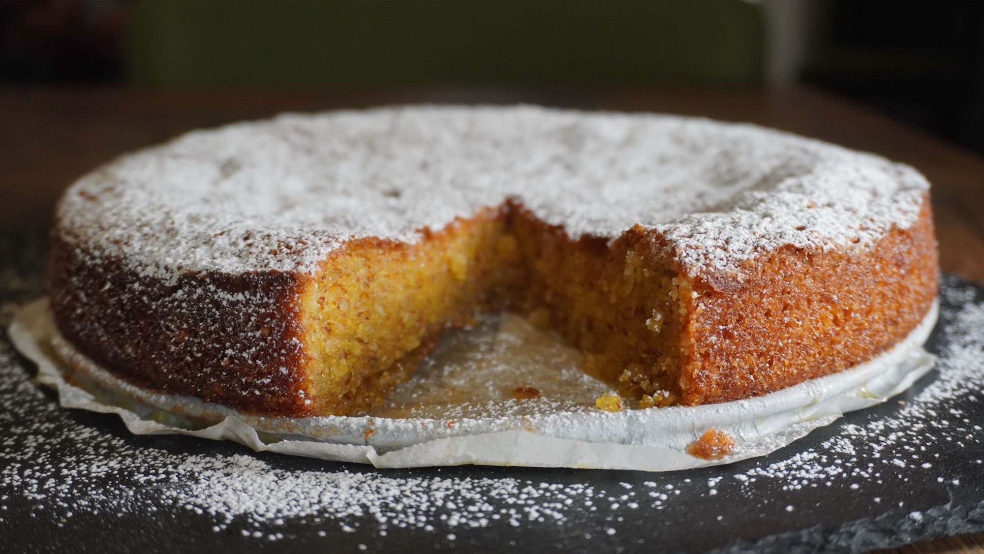 Flourless Lemon and Almond Cake
