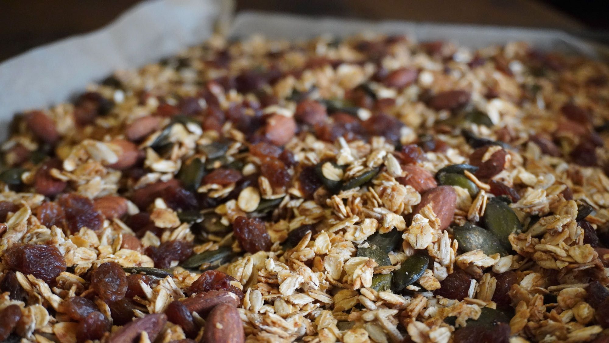 Homemade Granola with Coconut Oil