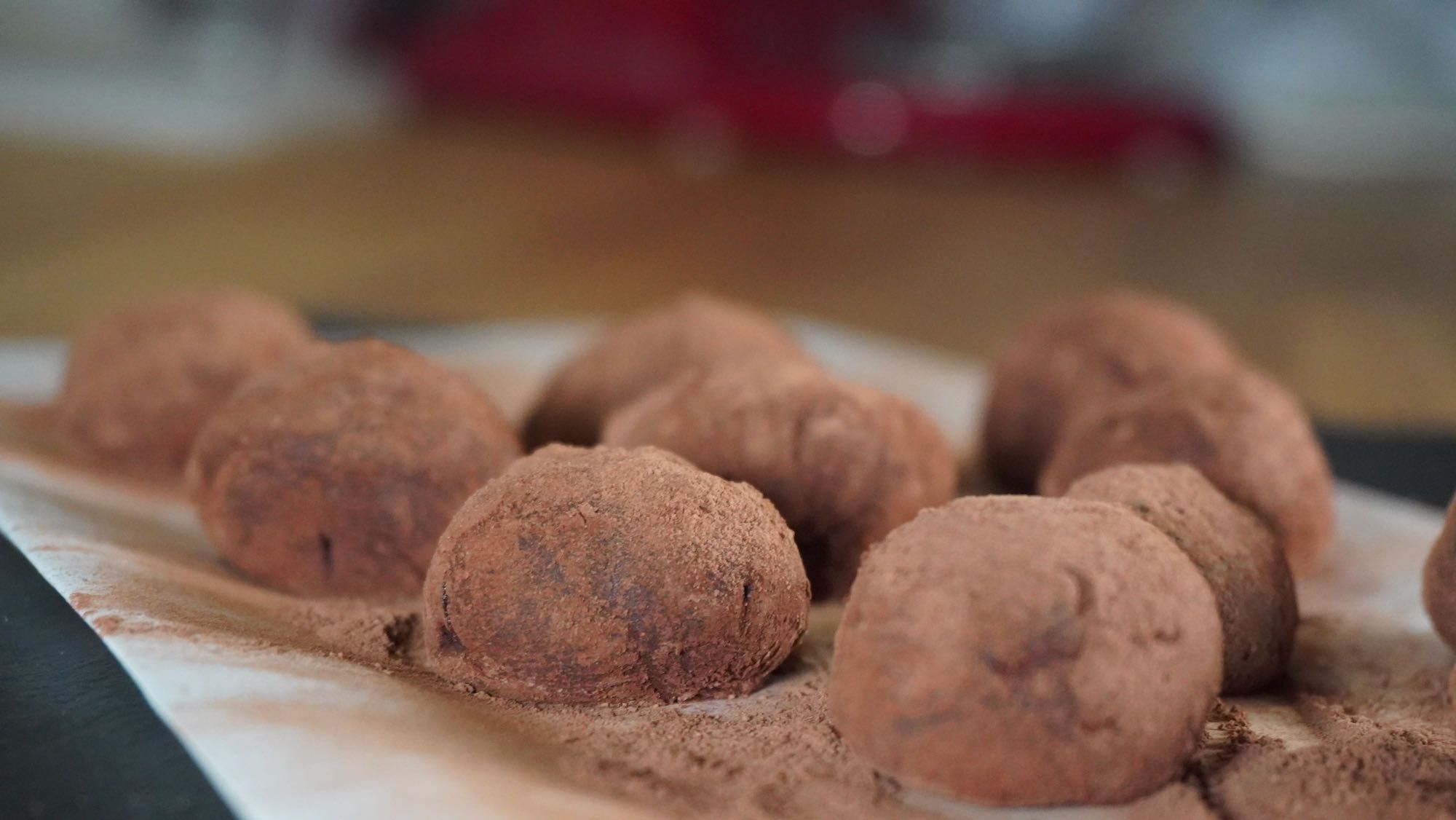 2 ingredients chocolate truffles condensed milk