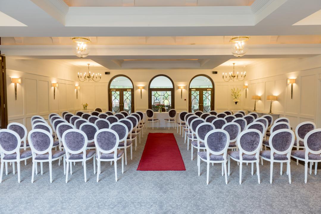 Weddings at Holiday Inn Milton Keynes East Buckinghamshire WeddingDates