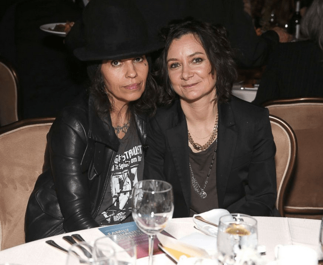 Linda Perry Wiki Everything To Know About Sara Gilbert's Husband