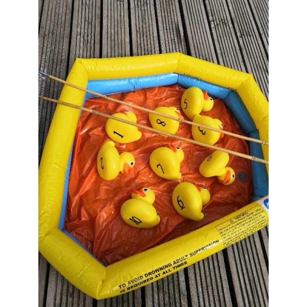 Borrow Hook a duck game with numbered ducks