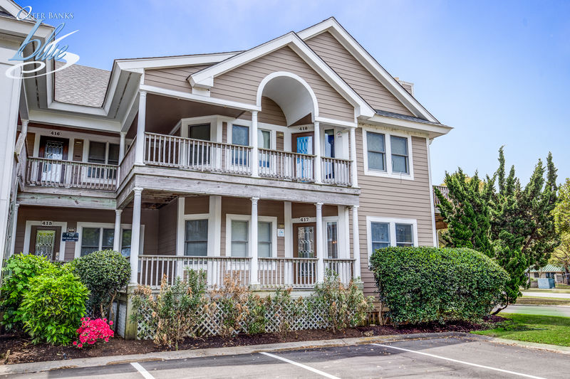 Lighthouse Landing Corolla Vacation Rentals Outer Banks Blue