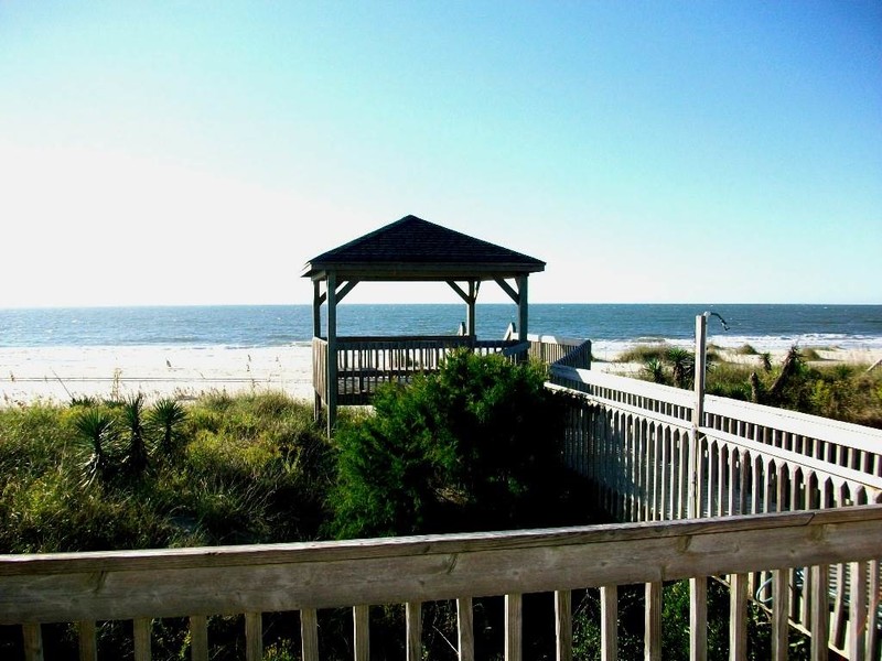 72EW East First Street Ocean Isle Beach For Rent Sloane Realty Vacations