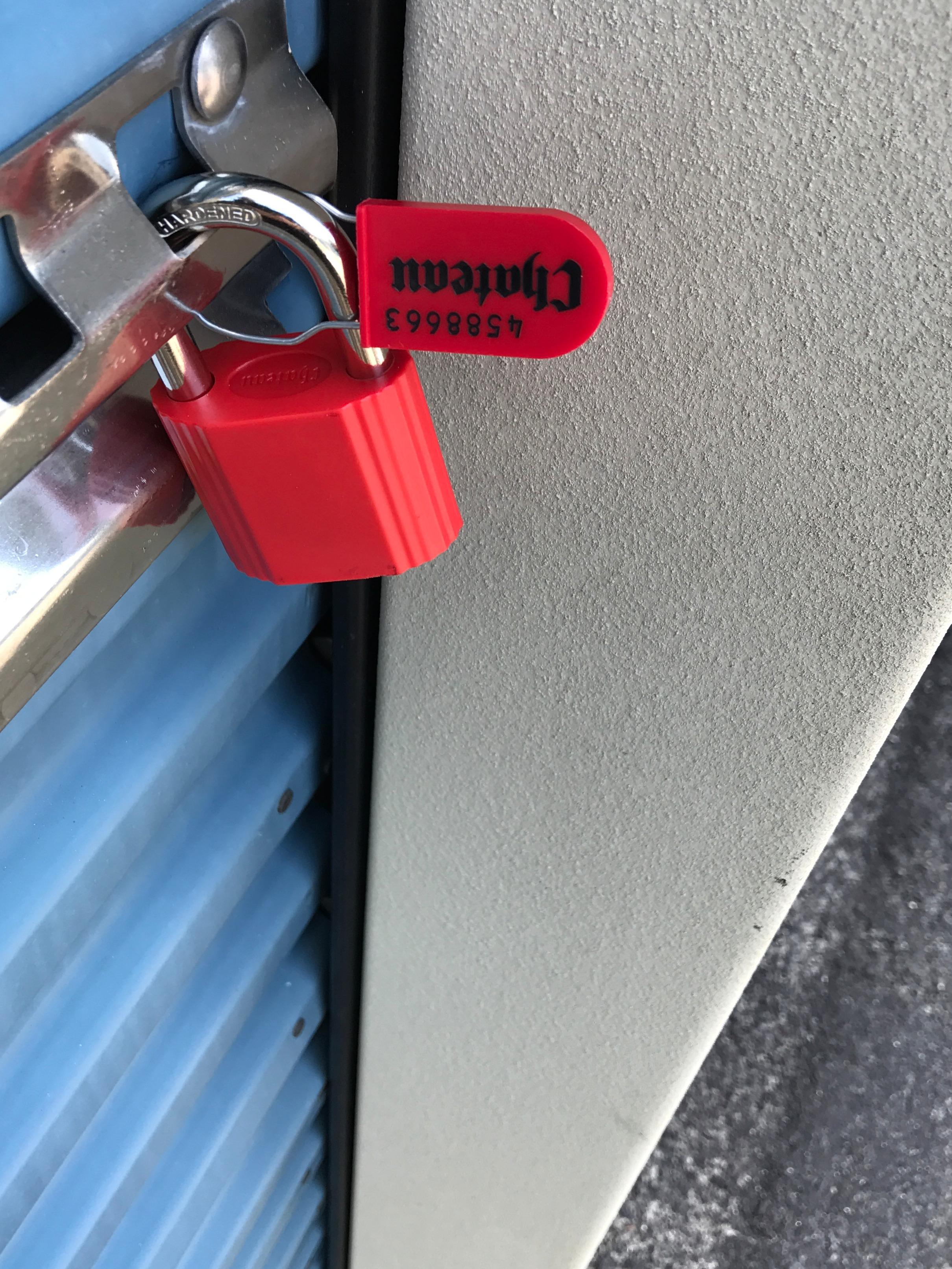 Storage auction 4592 at Storage Depot Of Ocala