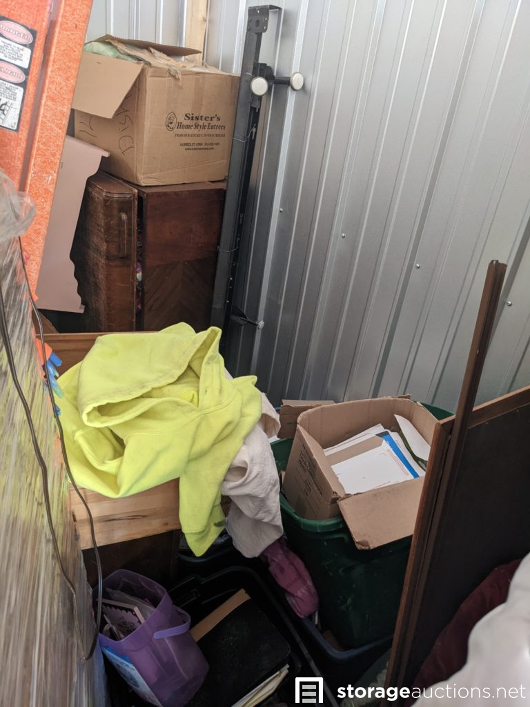 Storage auction 26548 at LockBox Storage Stuart