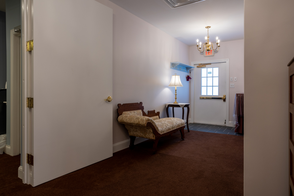 Location Claytor Rollins Funeral Home and Crematory Poquoson VA