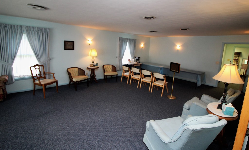 Bunker Hill FlowersLeedy & Allen Funeral Homes Peru IN funeral