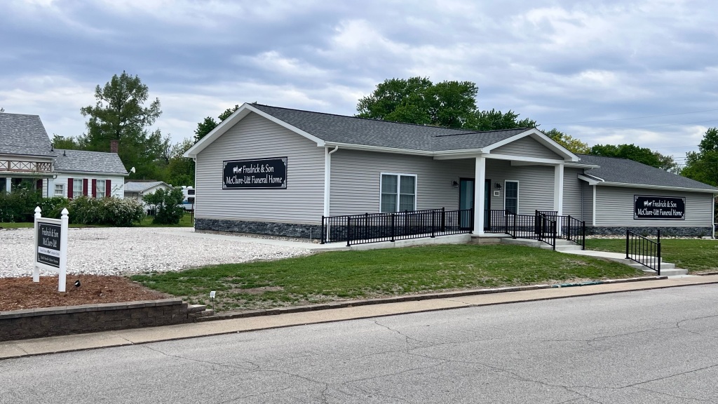 Oaktown Chapel Fredrick and Son McClureUtt Funeral Homes and