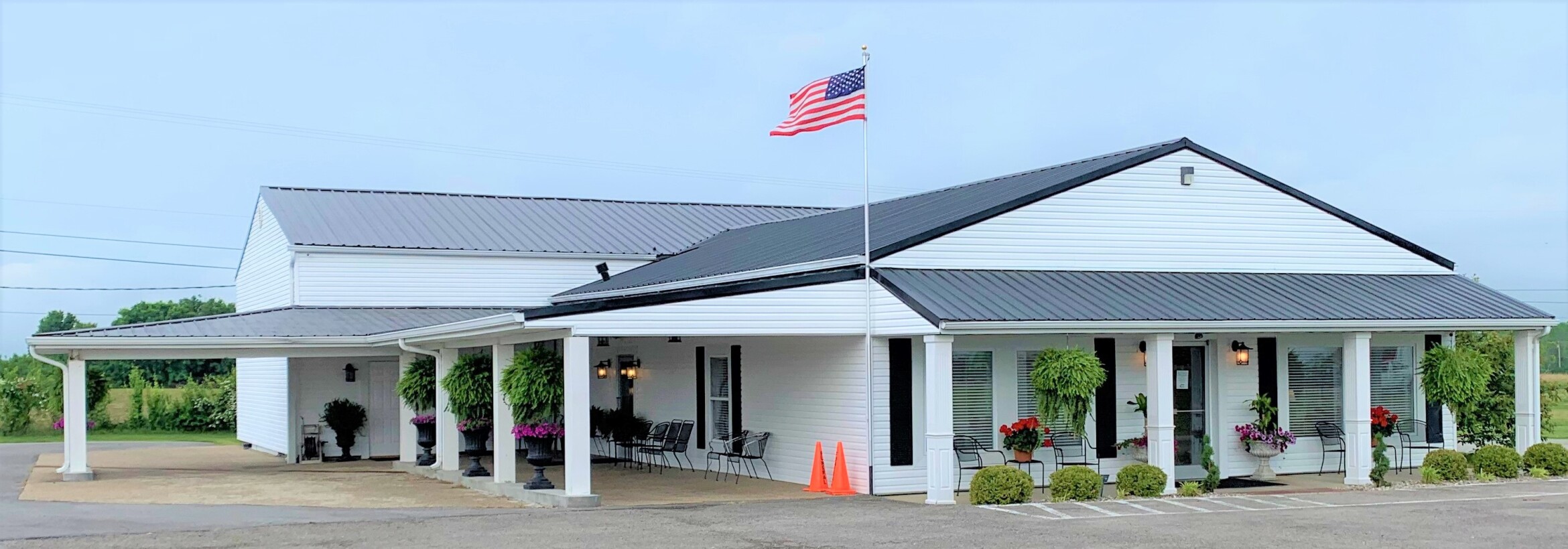 LR Petty Funeral Home and Cremation Service Campbellsville KY funeral