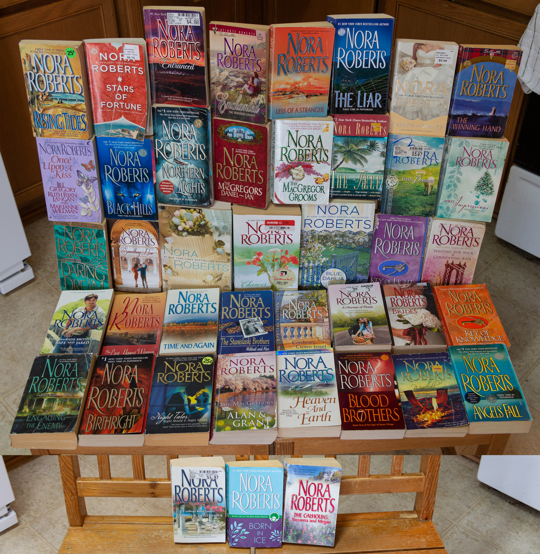 Nice Lot of 42 Nora Roberts Paperback Novels 17 Different Series!! eBay