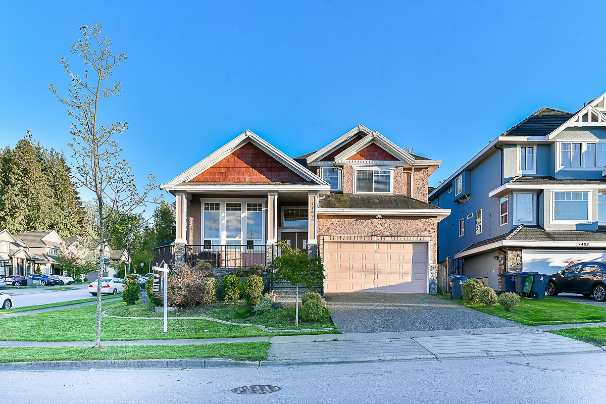 Huge One Bedroom Basement Suite for Rent