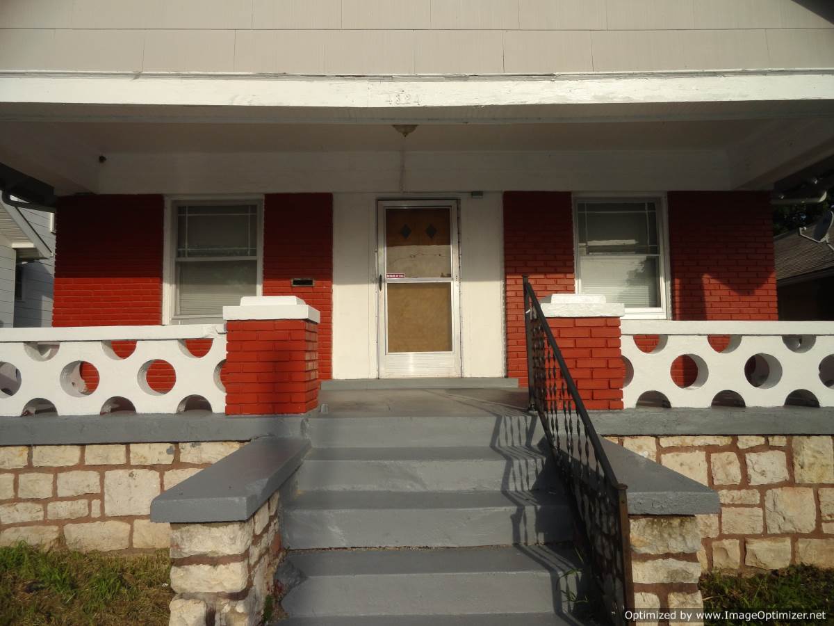 4324 College Ave GREAT 3 BEDROOM HOME!!